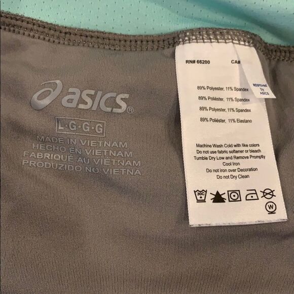 ASICS Running Shorts Size Large - Picture 5 of 5